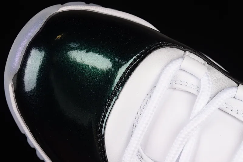 All categories Air Jordan Jordan series basketball shoes Air Jordan 11 F version Air Jordan 11 Low "Emerald" AJ11 Joe 11 Easter Chameleon Top layer genuine carbon 528895-145